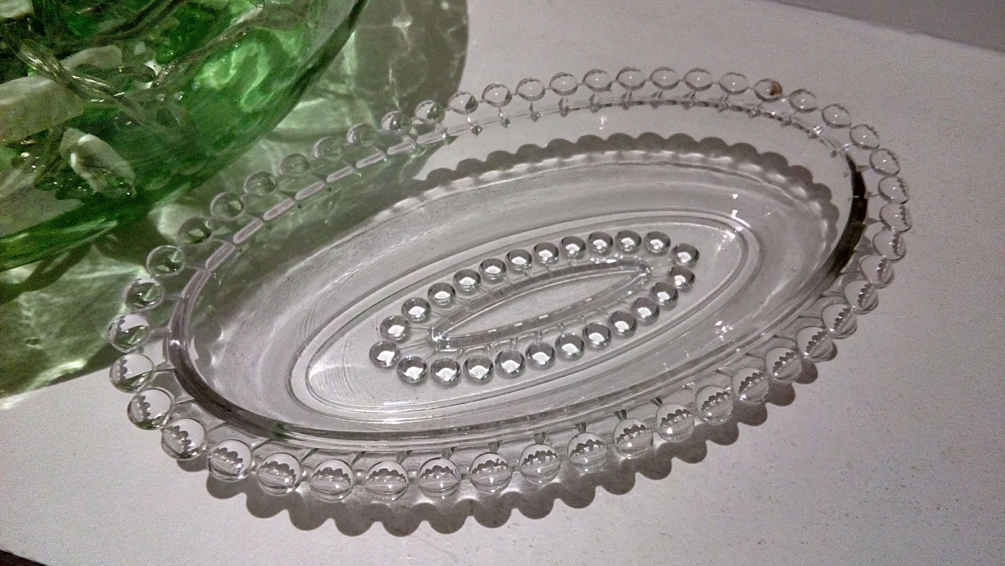 Duo of glass beaded raviers