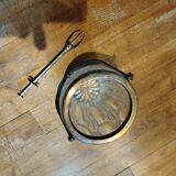 Ice bucket with tongs