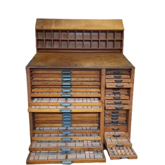 Printing furniture from the 1930s by Croon.