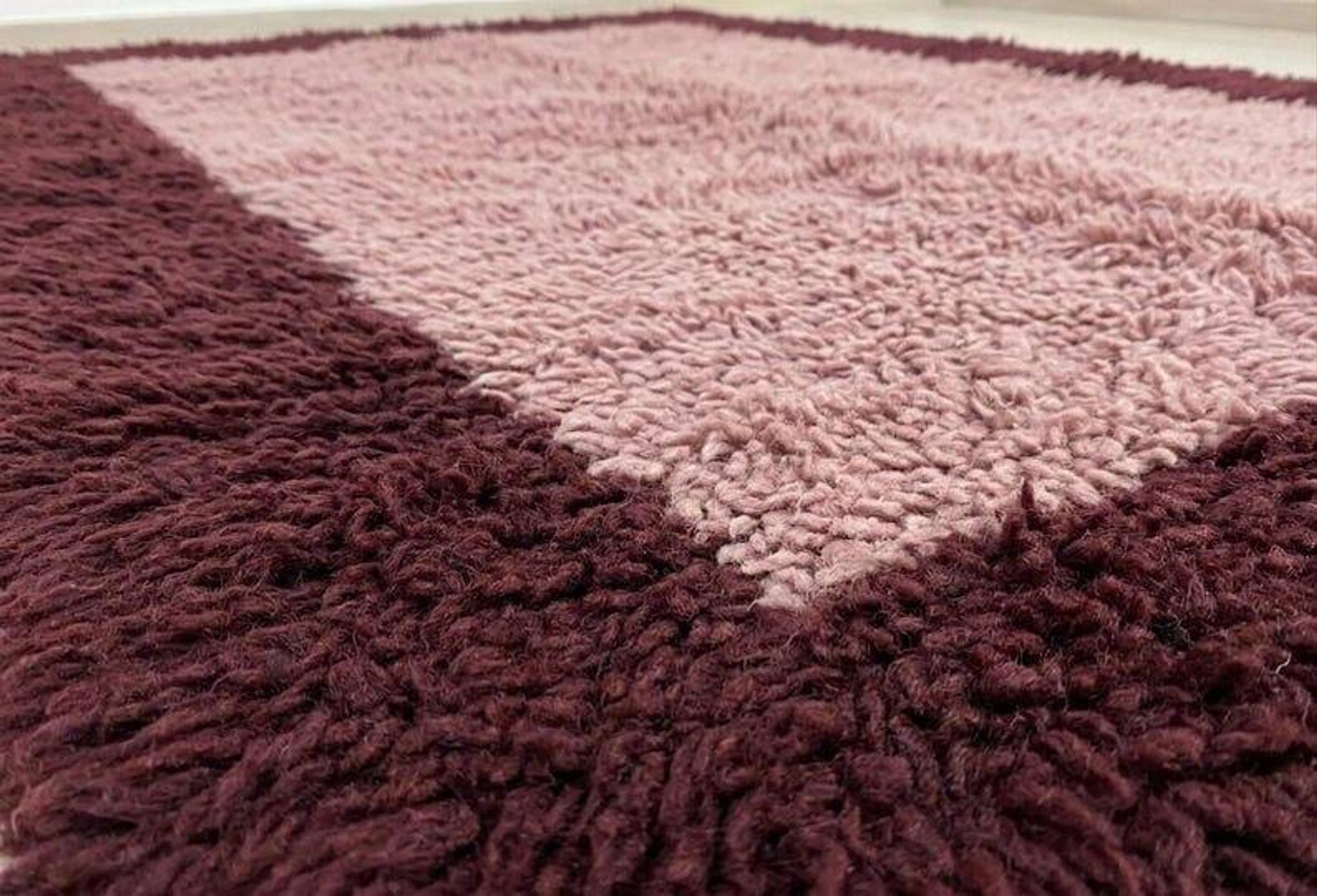 Handmade traditional pure wool rug 1.5/2.5 m