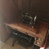 Machine à coudre ancienne Neva 1900