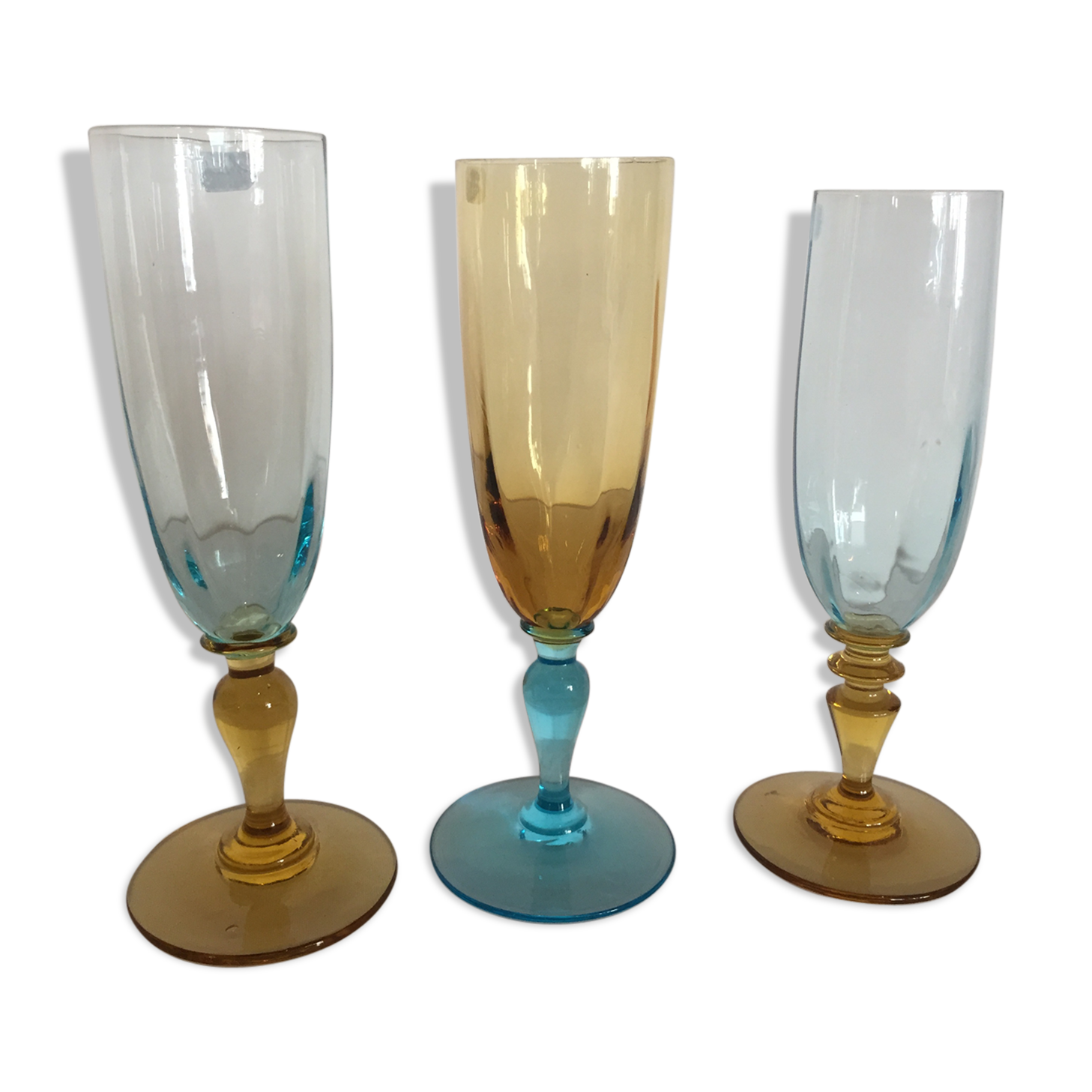 Ensemble de trois flûtes de champagne Georges Sand