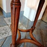 Piano bench