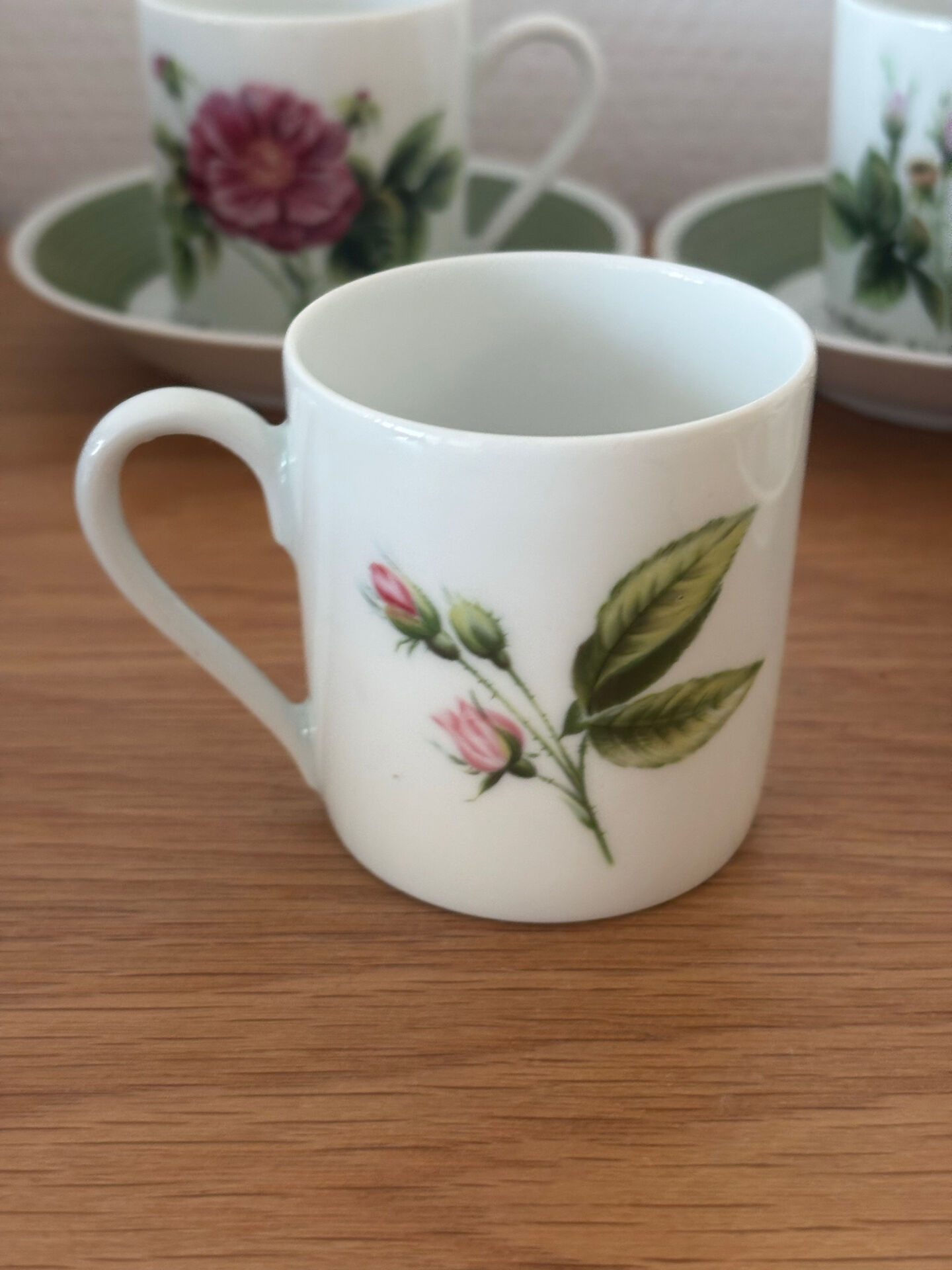 6 cups 5 saucers floral porcelain Hutschenreuther