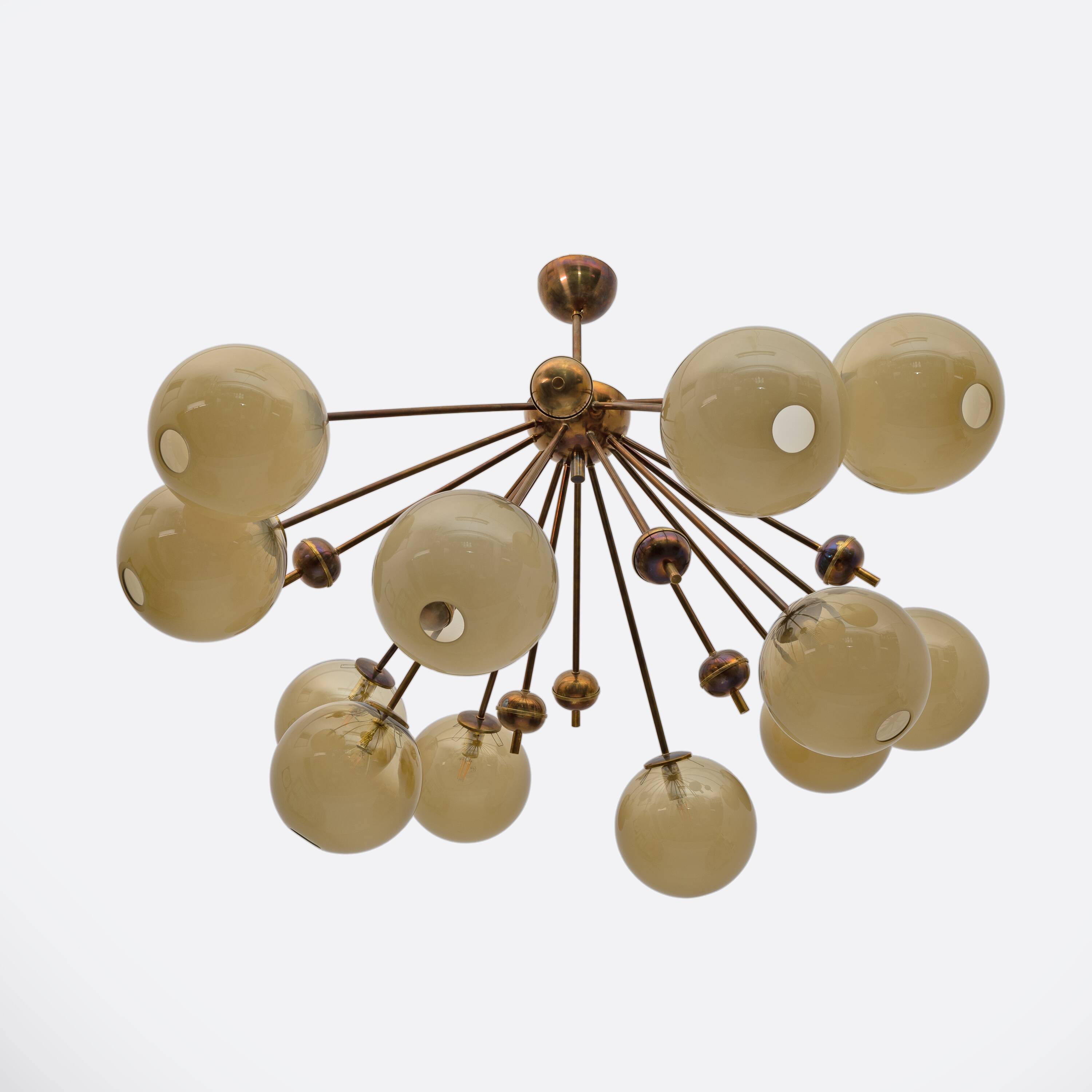 Mid-Century Italian Burnished Brass and Murano Glass Large Sputnik Chandeli