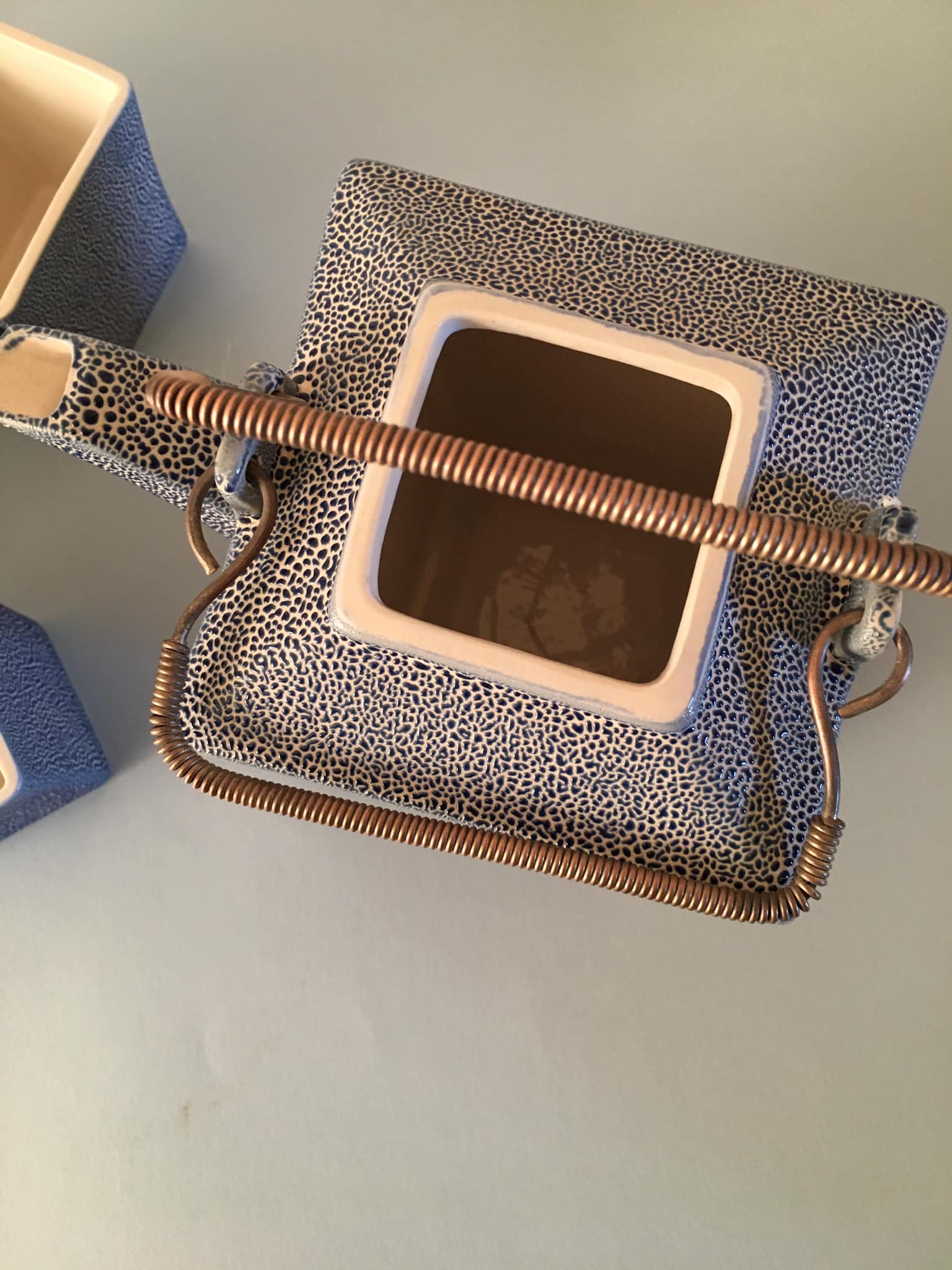 Teapot and its 4 square cups Agatha's Bester