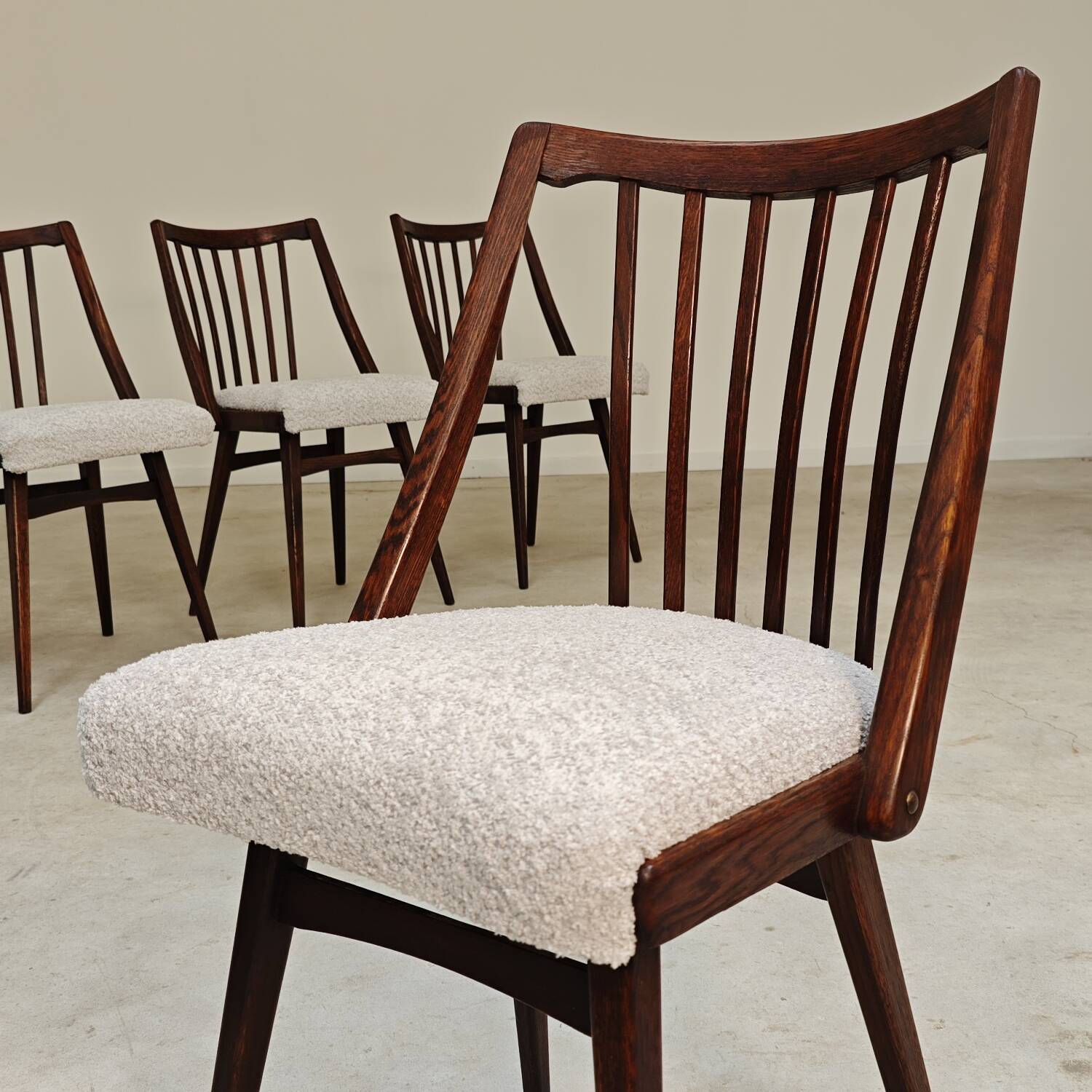 Set of 4 grey bouclette chairs by Antonin Suman