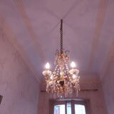 Chandelier to, colored crystal tassels