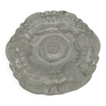 Art deco ashtray with rose decoration.