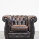 Fauteuil chesterfield anglais en cuir de mouton