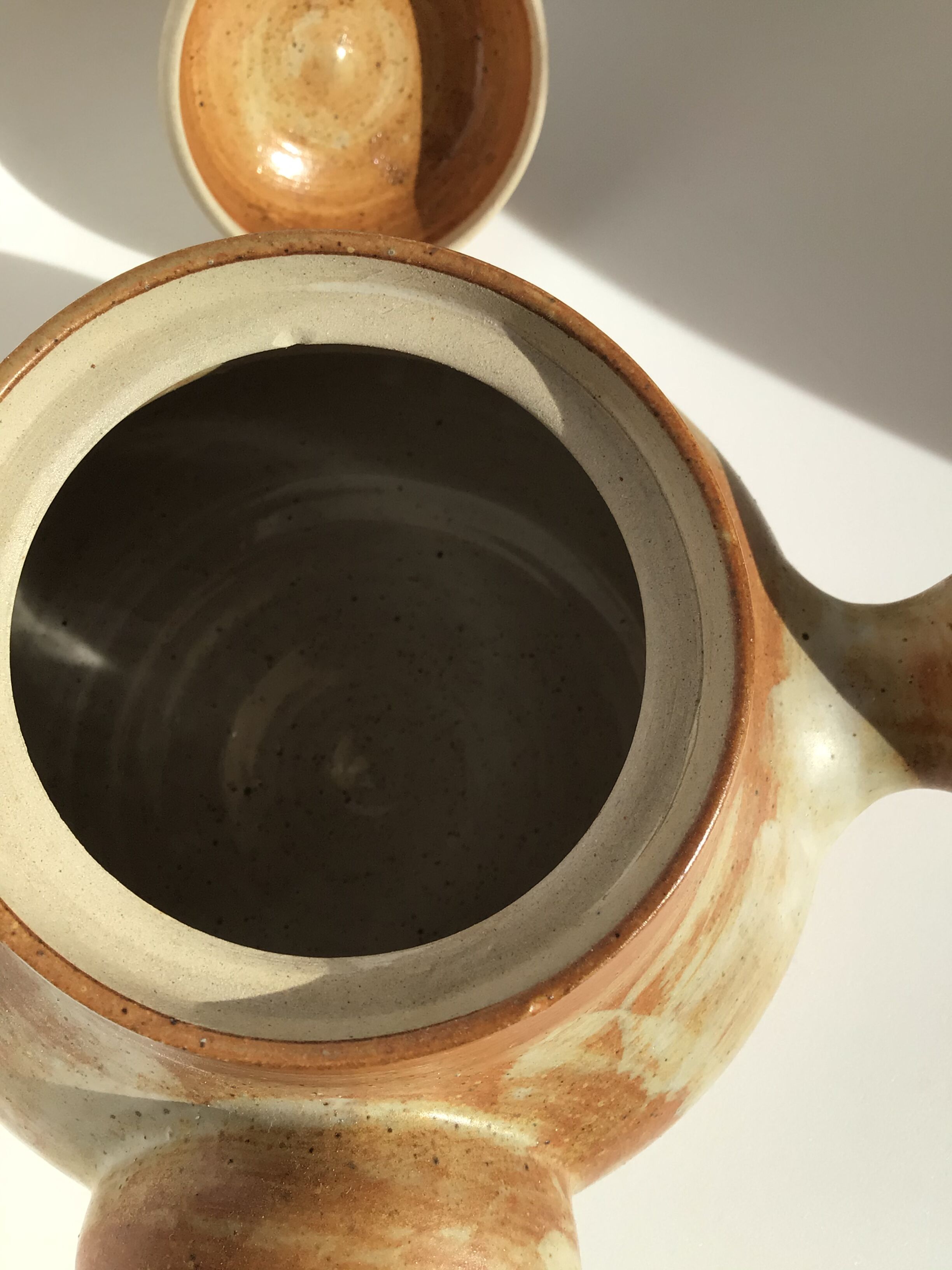 Artisanal sandstone teapot large original size