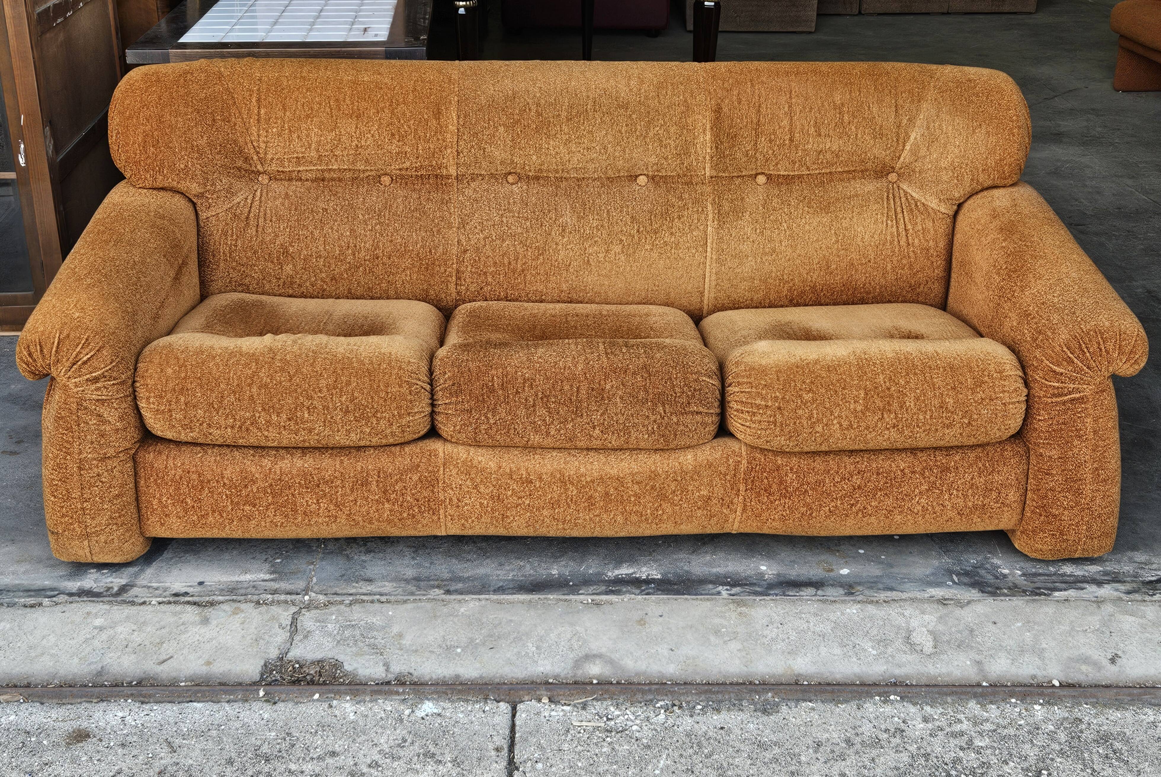 70s three-seater sofa by doimo