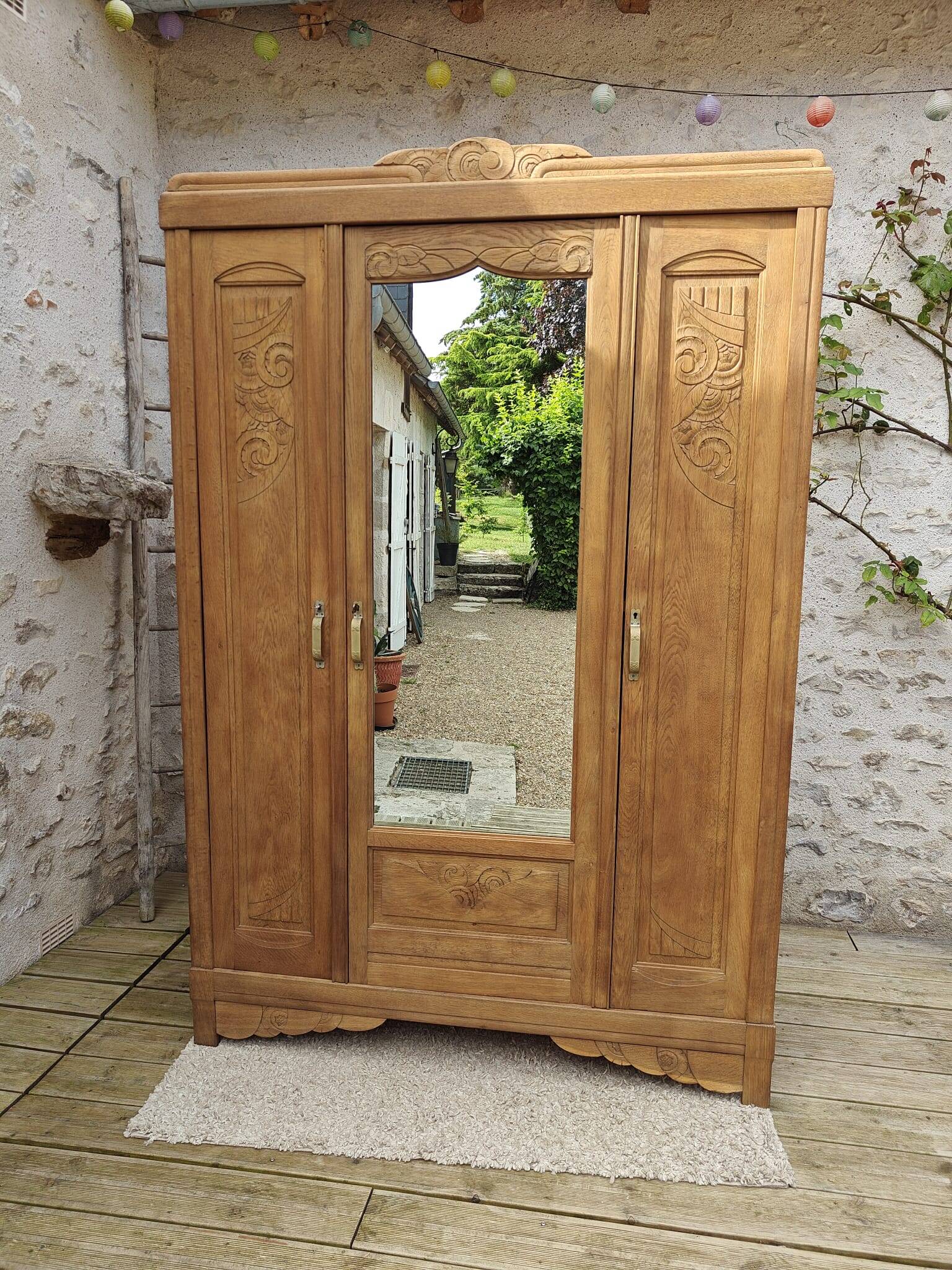 Art deco oak cabinet