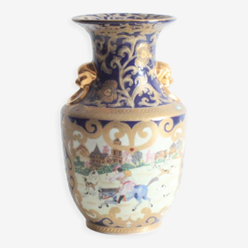Vase chinois en porcelaine avec scène de chasse au renard 20ème siècle