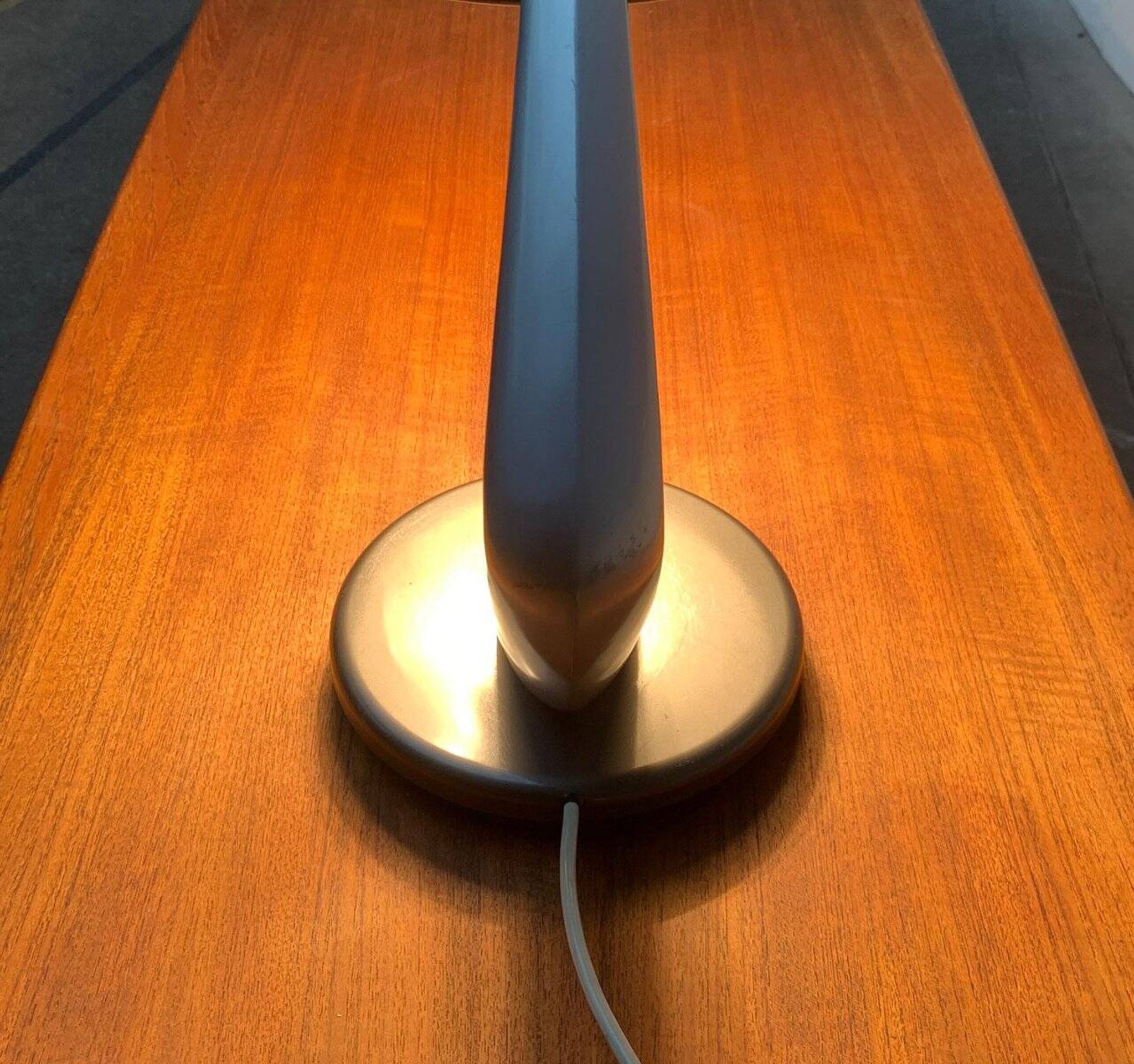 Space Age Boomerang table lamps by Luis Pérez de la Oliva for Fase, set of 2