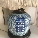 Chinese porcelain lamp