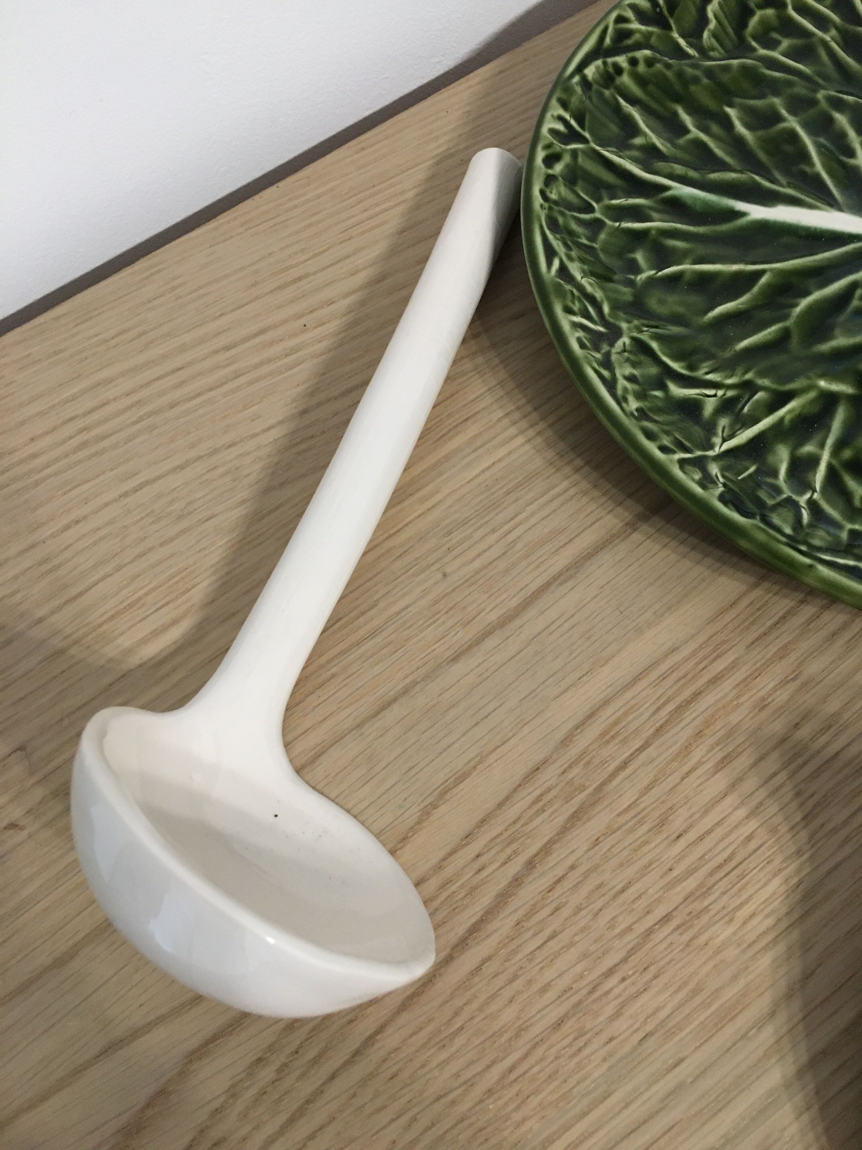 Cabbage-shaped soup bowl