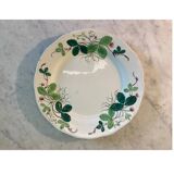 Georges Sand plate service Creil and Montereau 19th century. Strawberry barbotine.