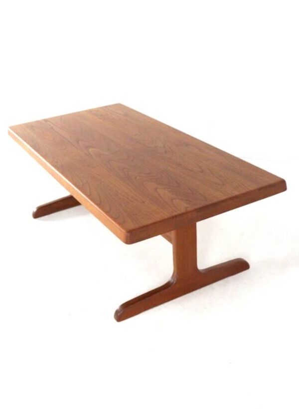 Table basse Niels Bach 'Aulum' - design danois en teck