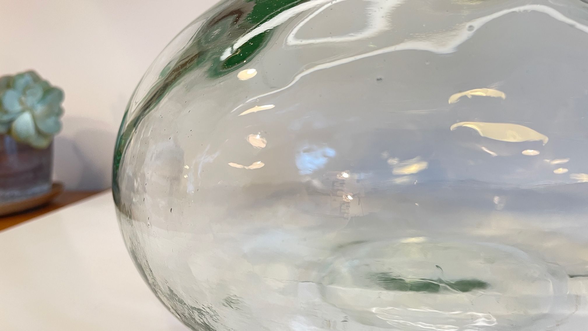 Bonbonnes vintage en verre soufflé et liège