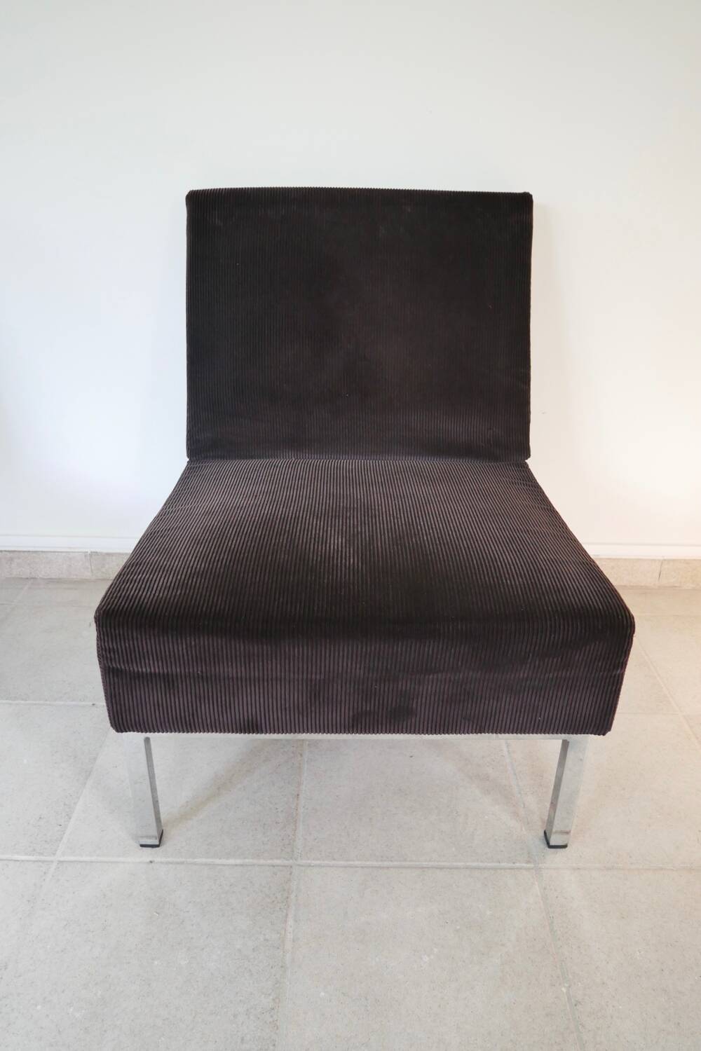 Set of modernist modular armchairs