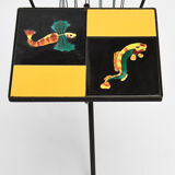 Vintage scoubidou magazine holder