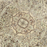 5x9 faded beige wool handknotted oushak rug, 276x166cm