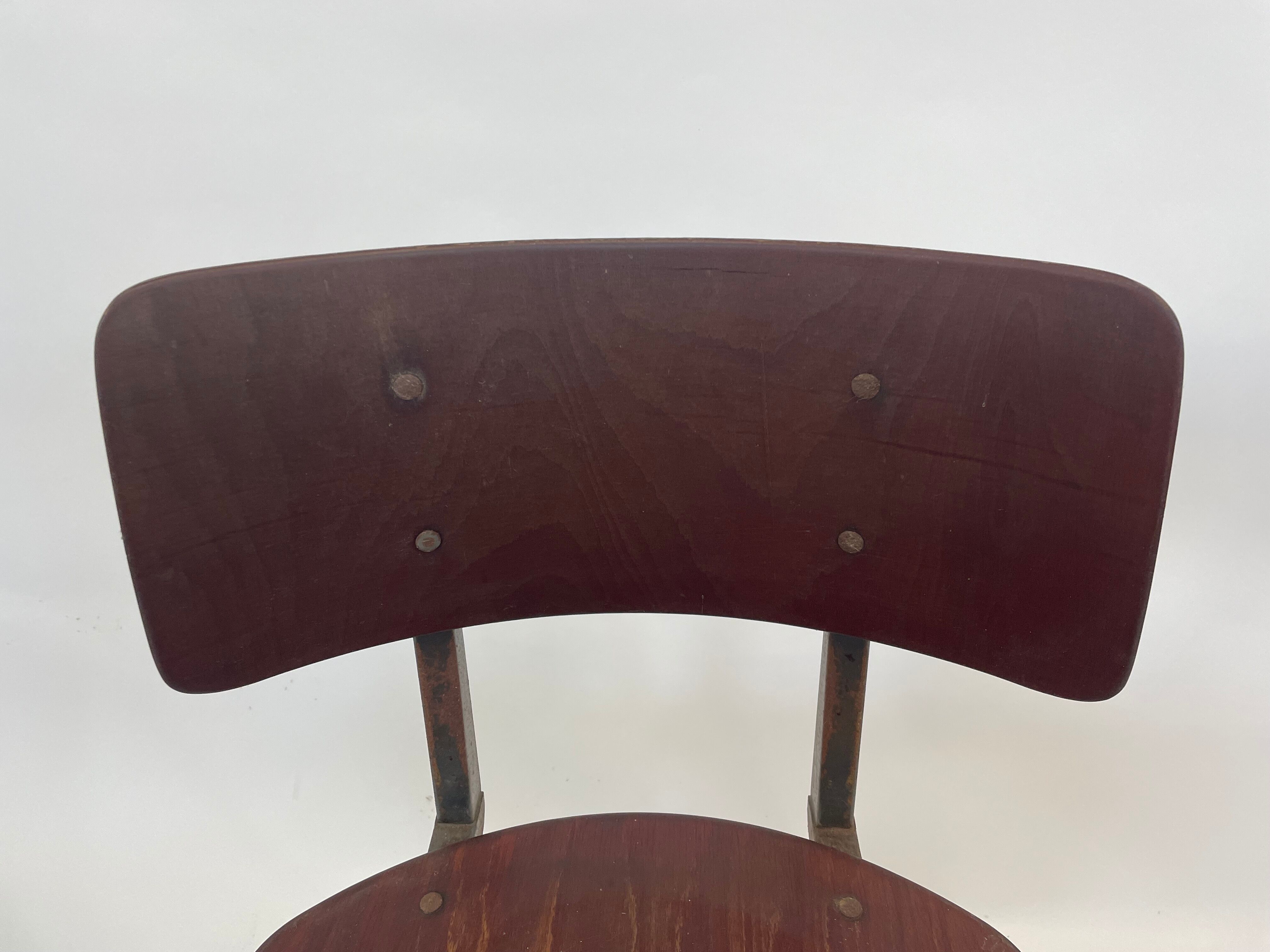 Chaise industrielle Galvanitas S16 Pagholz Pays-Bas 60's