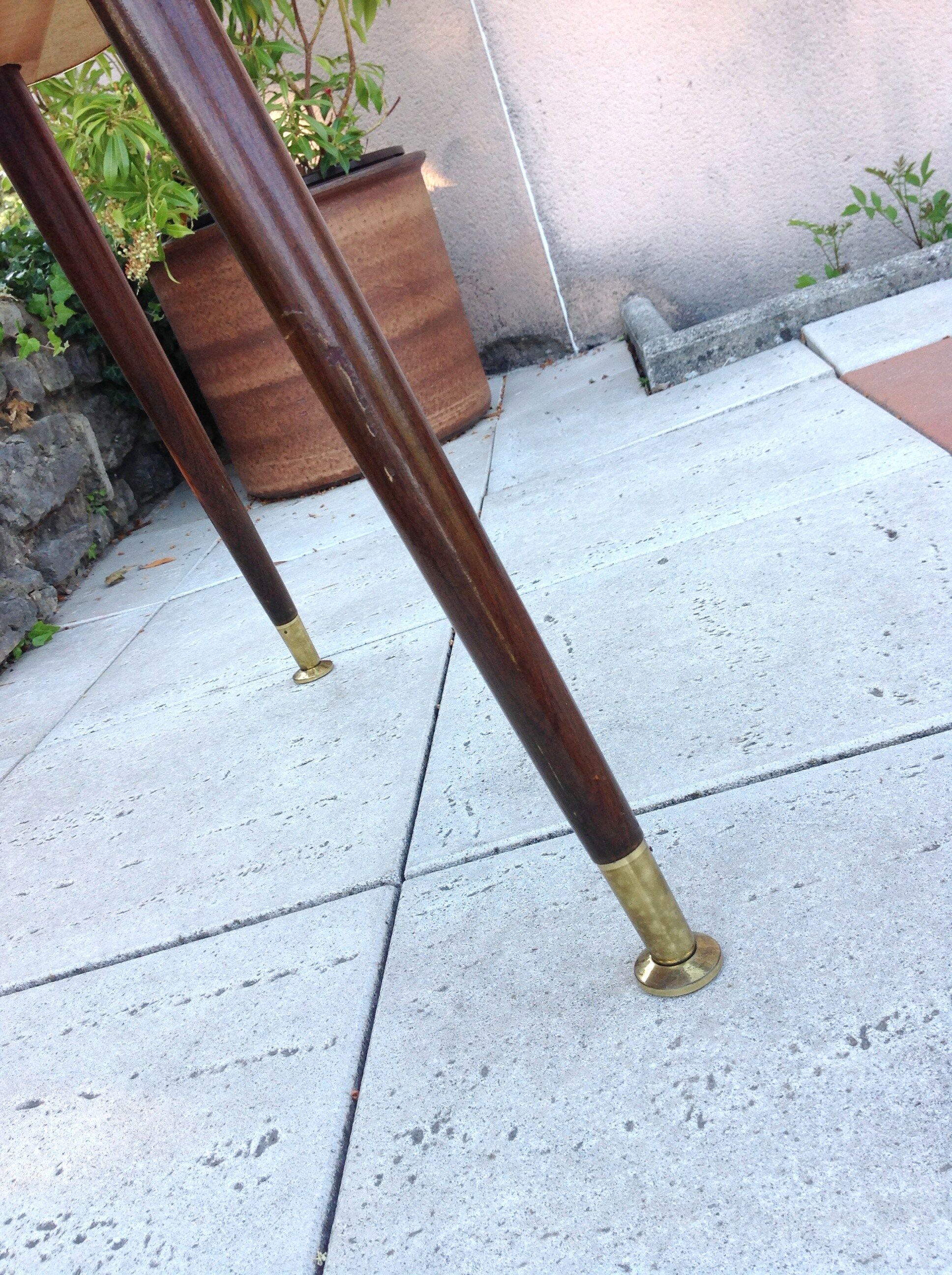 Tripod triangular coffee table / vintage 50-60s