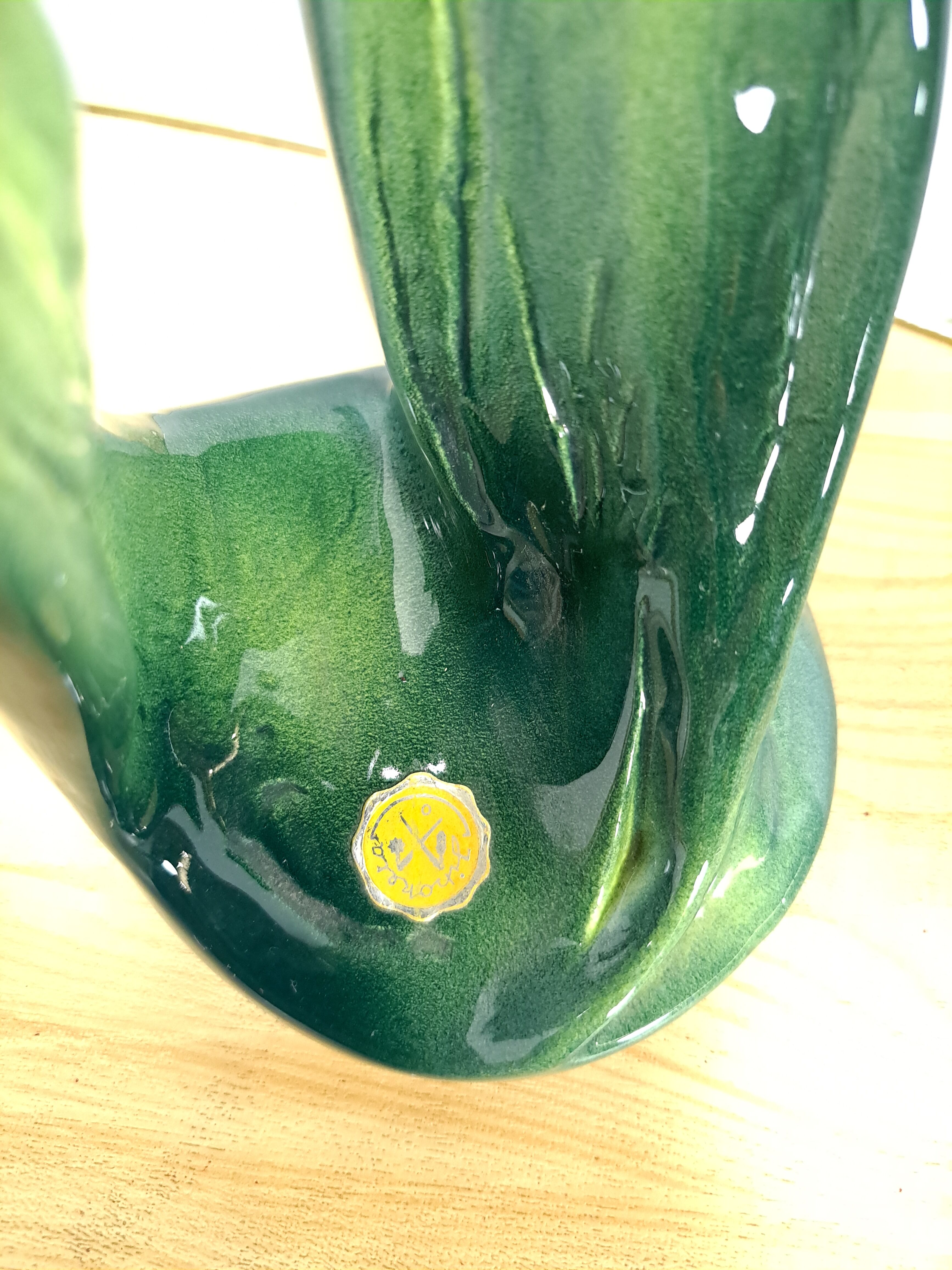 Porcelain statue cockatoo vintage