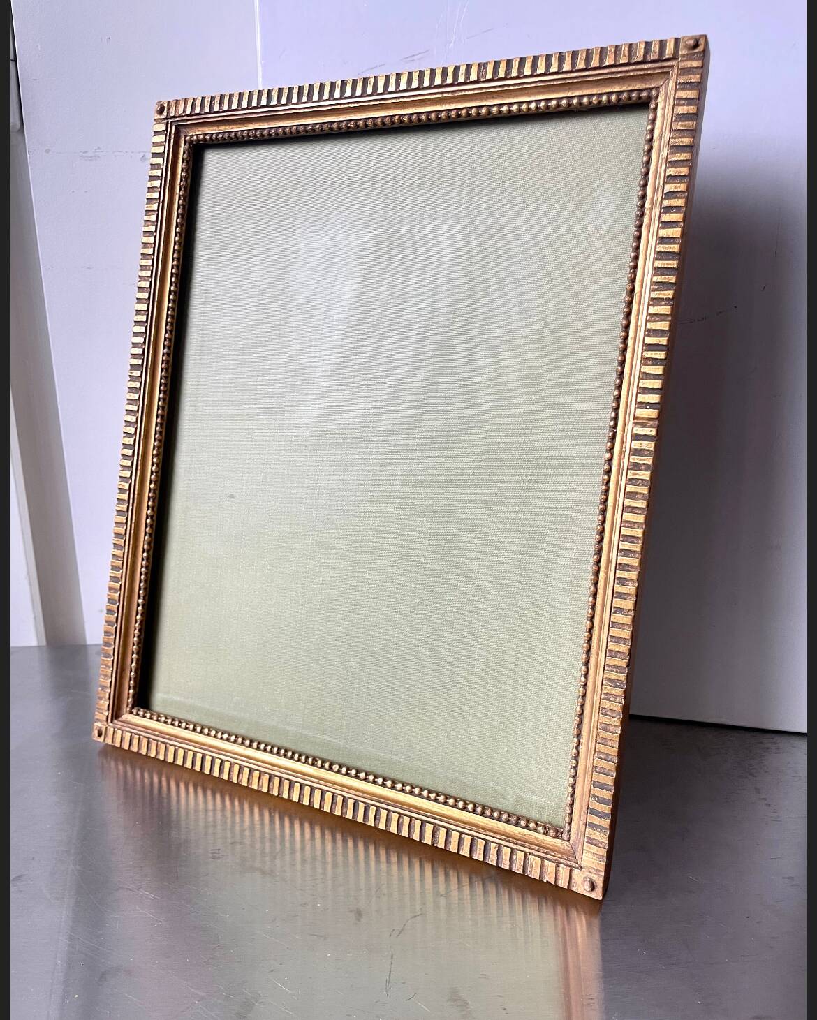 Antique Frame gilded wood measurements 35.5 cm x 28.5 cm