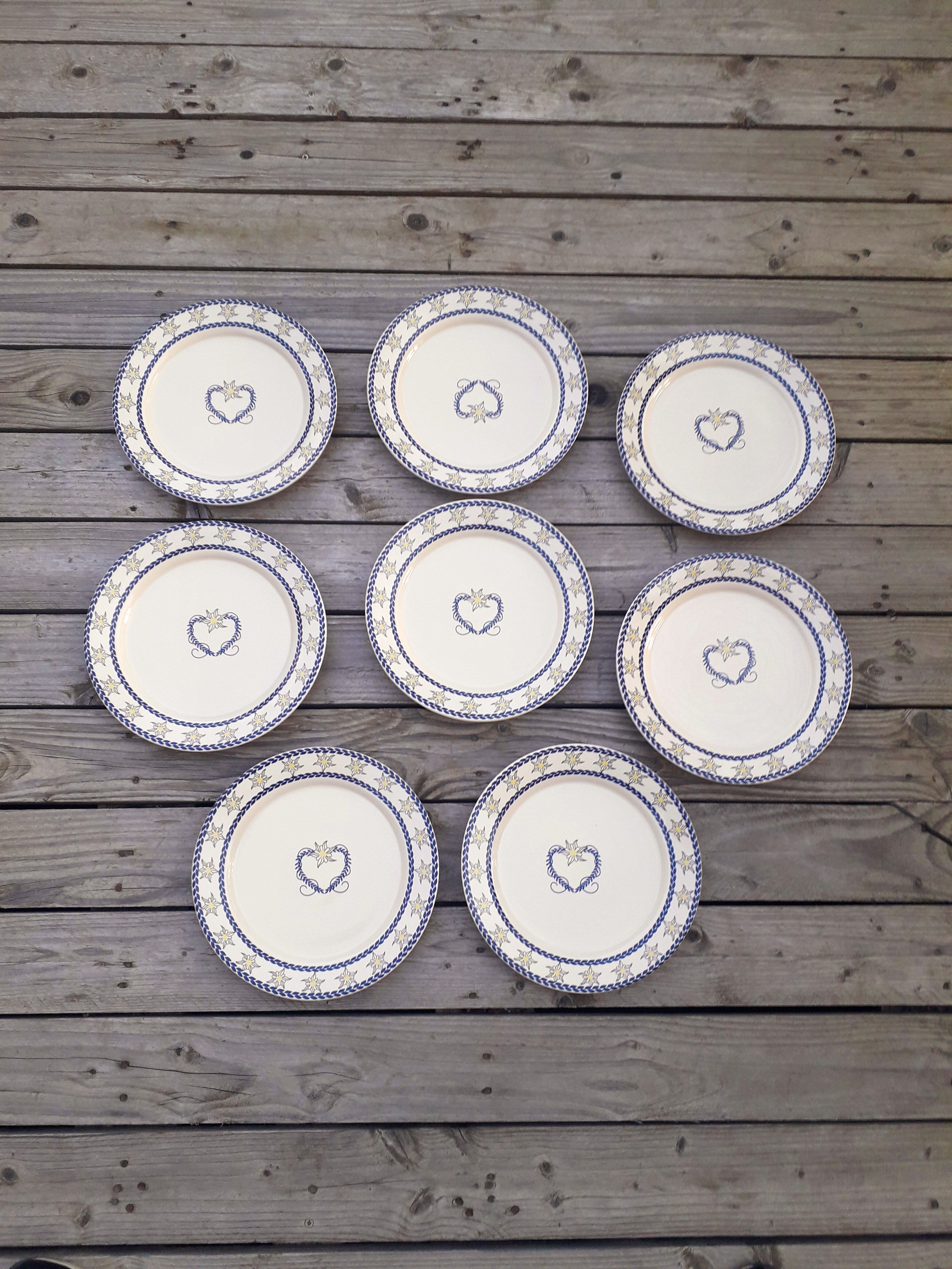 Vintage flat plates - porcelain - 8 pieces - 1970-80