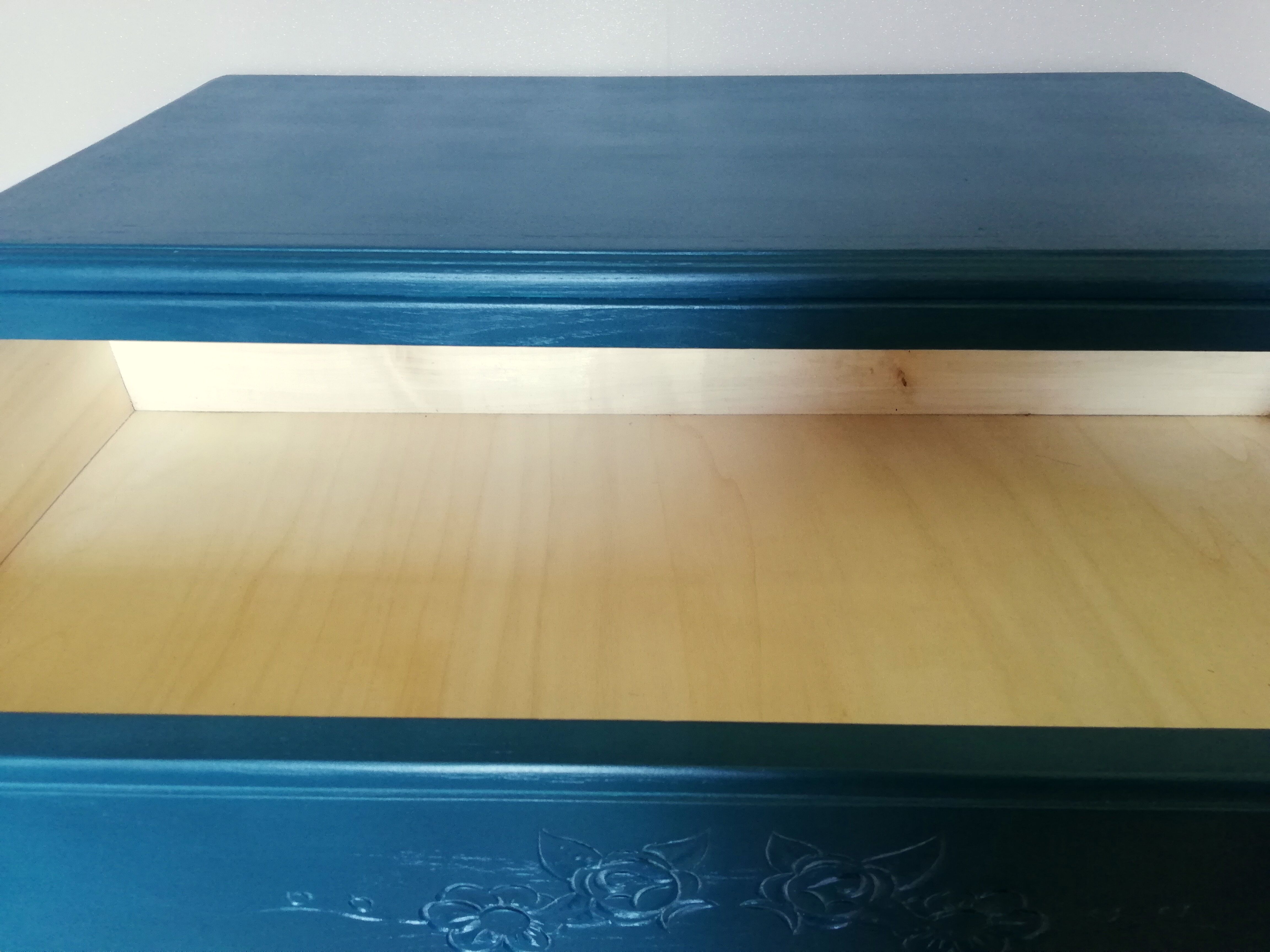 Duck blue art deco dresser