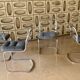 Chaises chromées avec assises retapissées