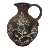 Dumler and Breiden pitcher-shaped vase
