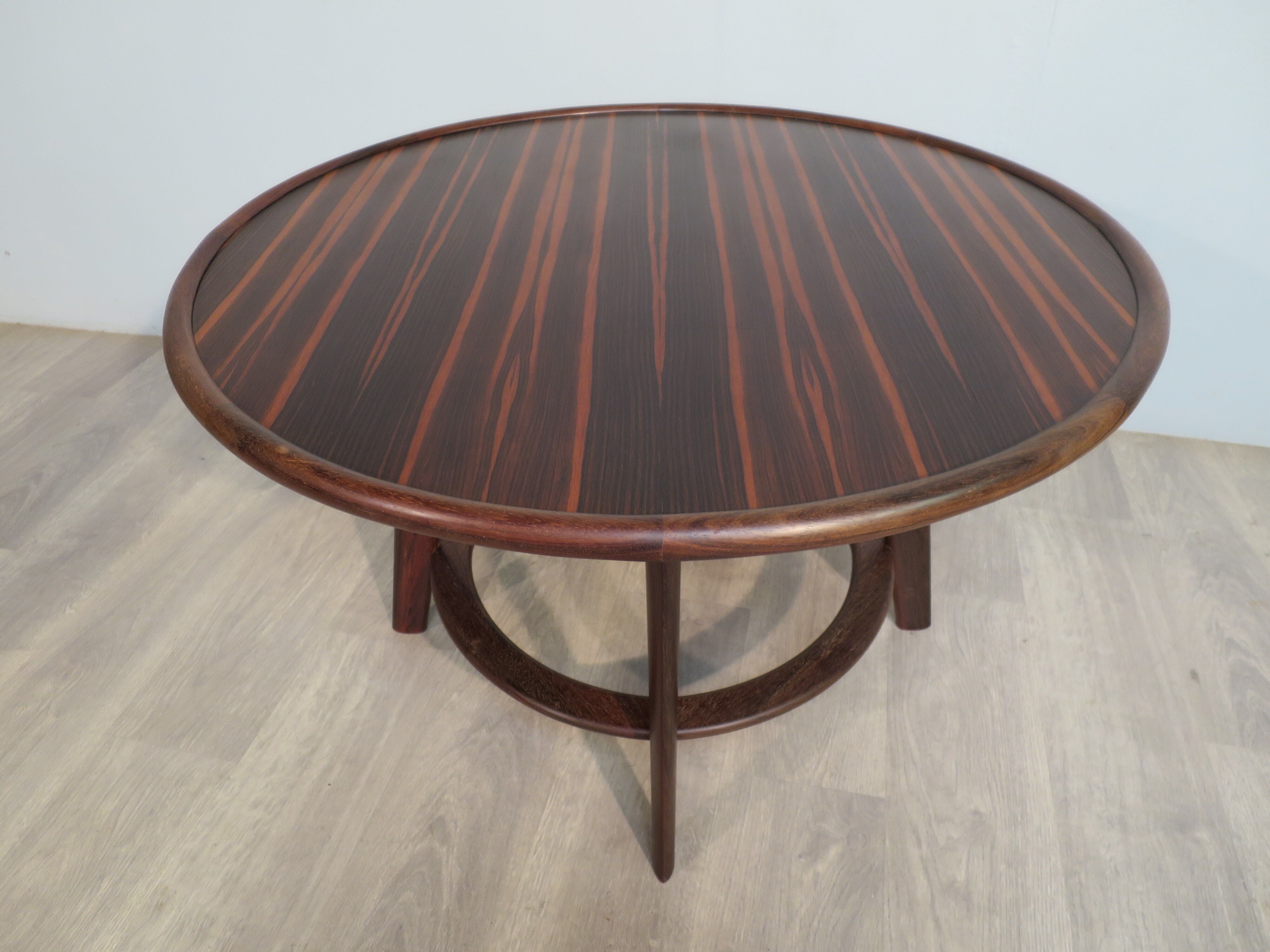 Table basse en palissandre art déco