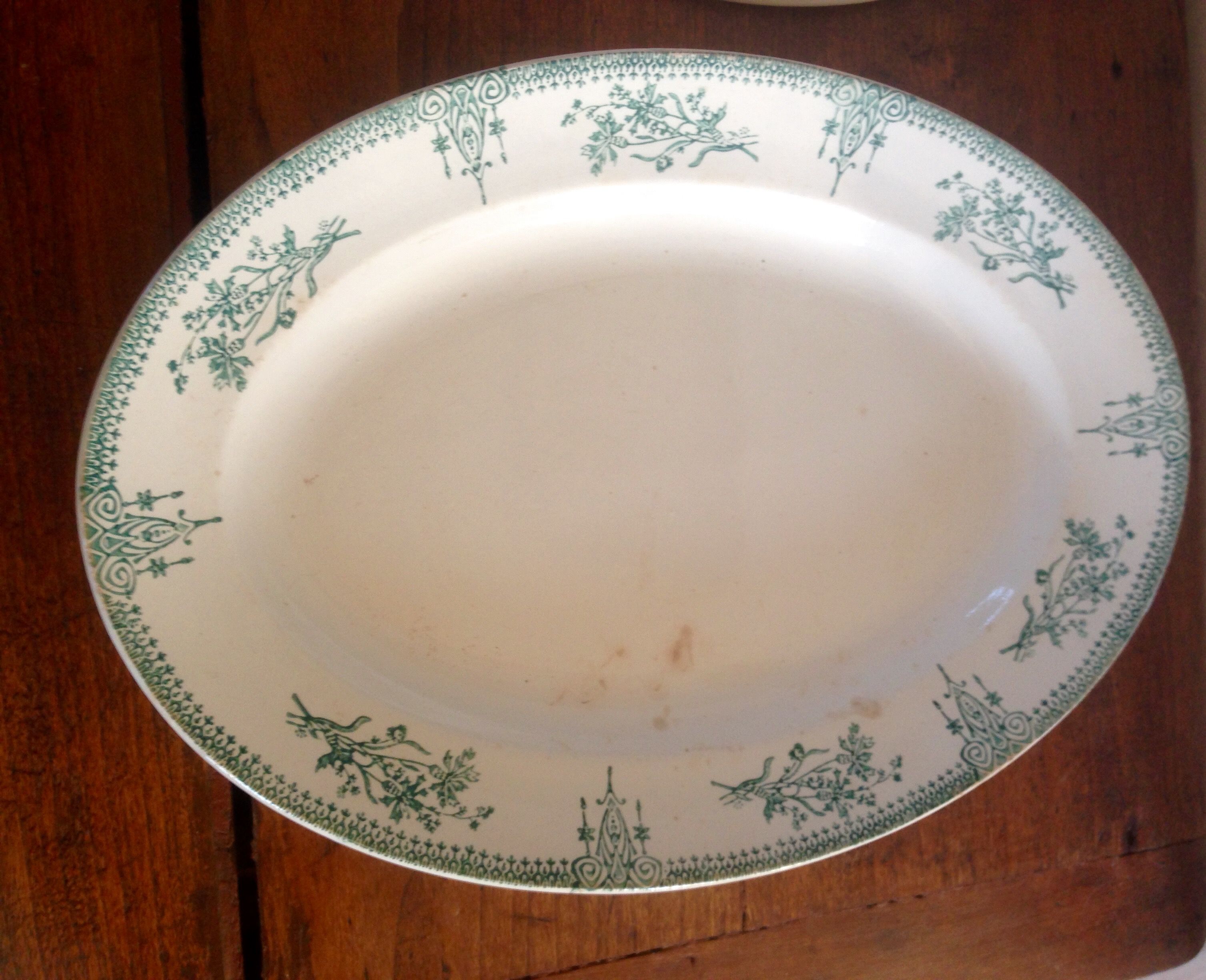 Two flat ovals land of iron