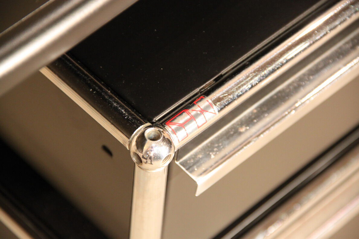 Office design and subwoofer usm haller