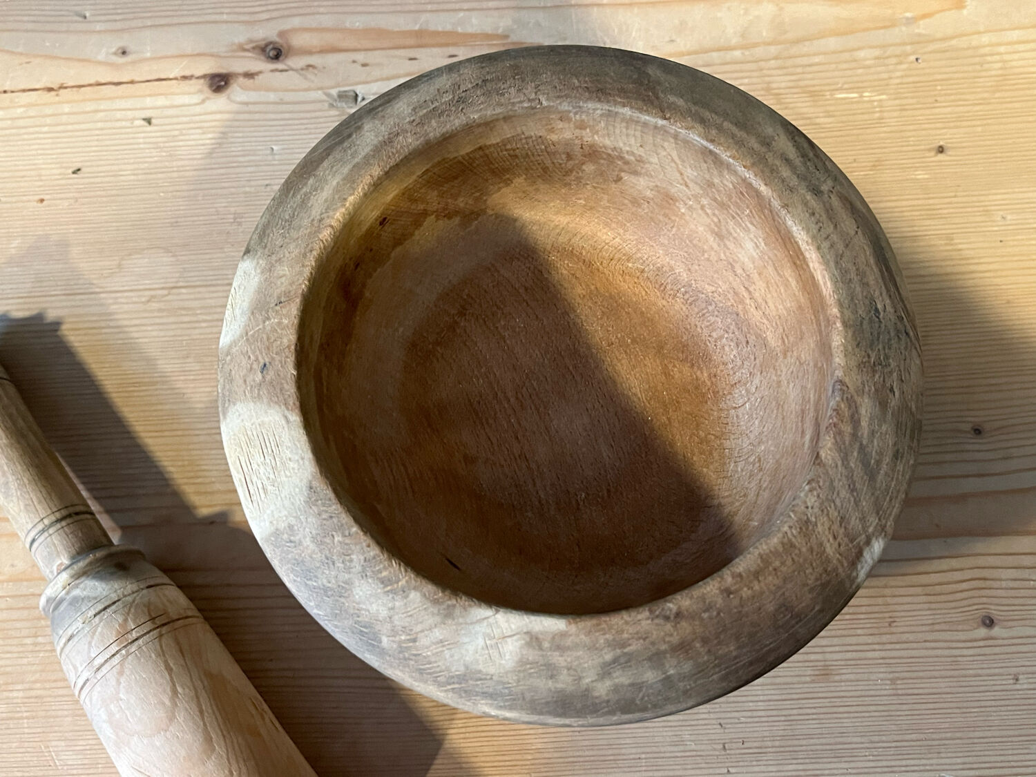 Wooden mortar