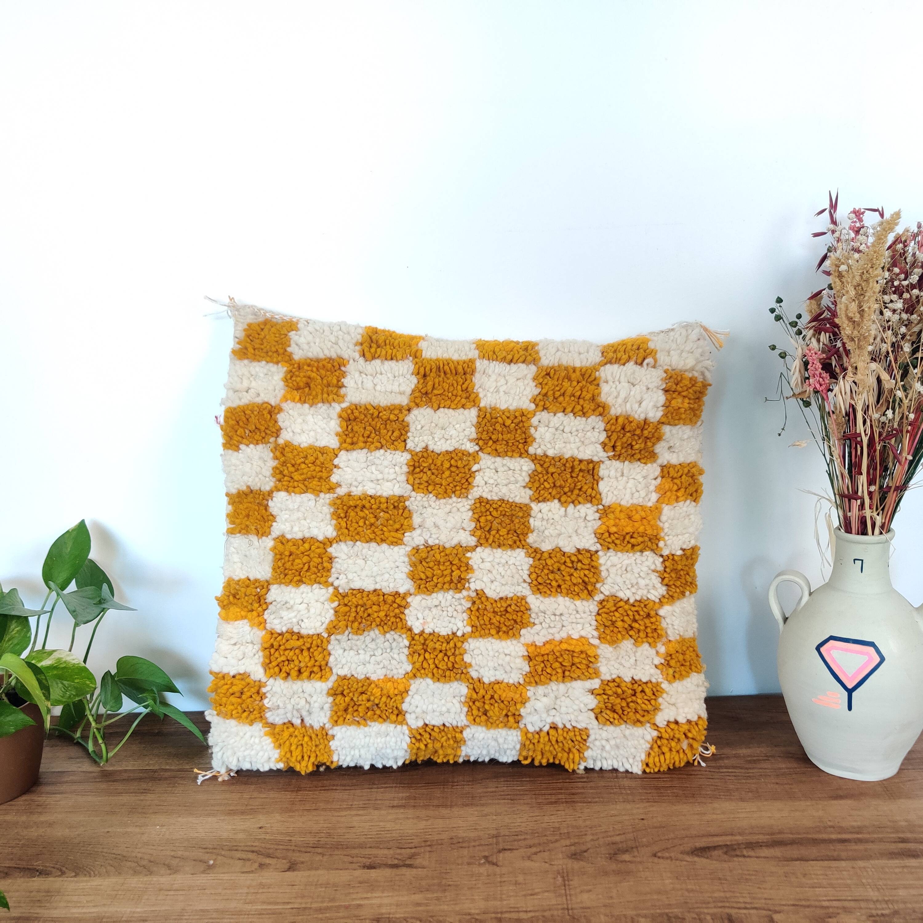 Berber Cushion Yellow Checkerboard Béni Ouarain