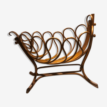 Cradle art nouveau in curved wood, J.J. Kohn, around 1900