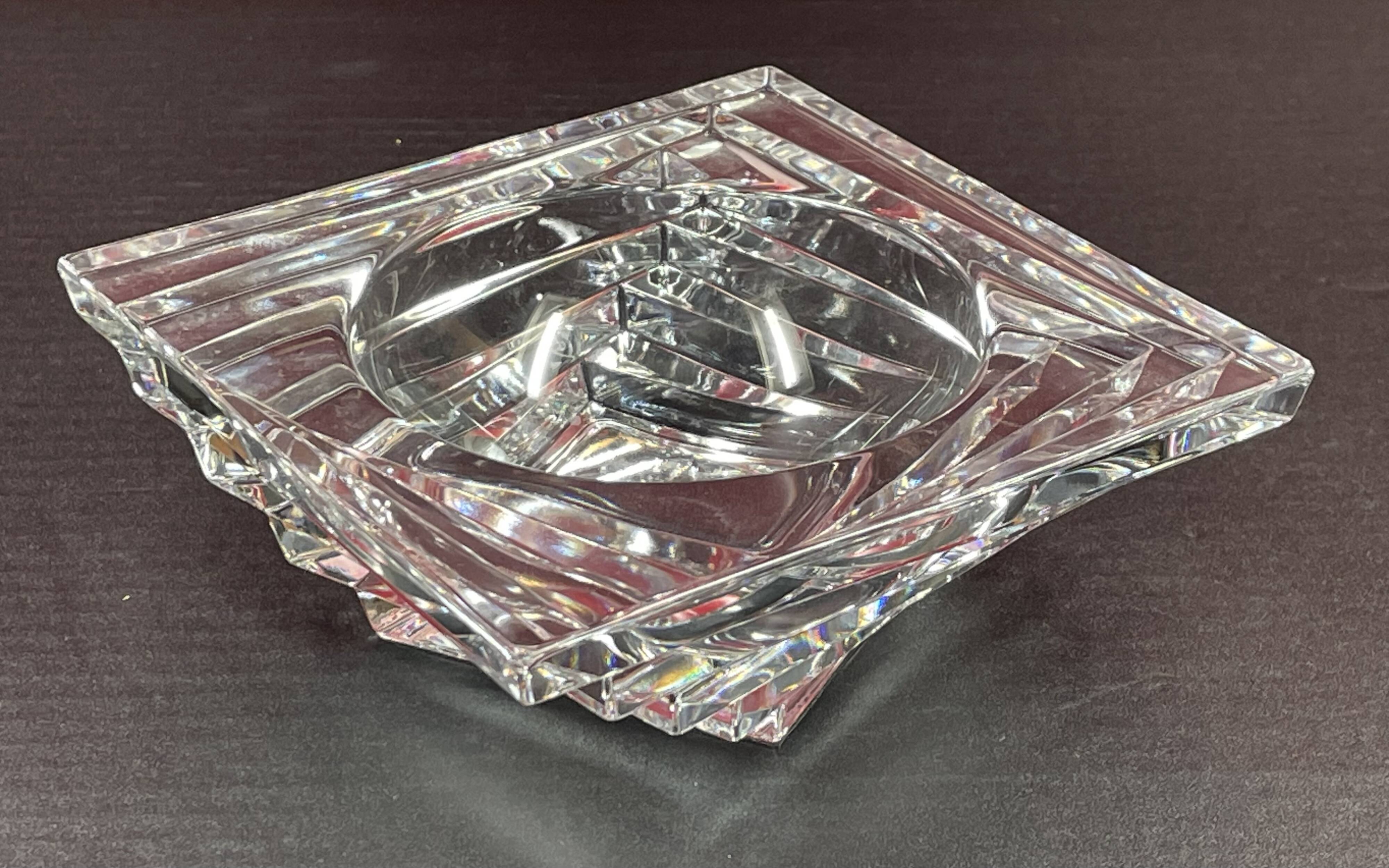 JG Durand crystal pocket tray, modern design, Shantung model