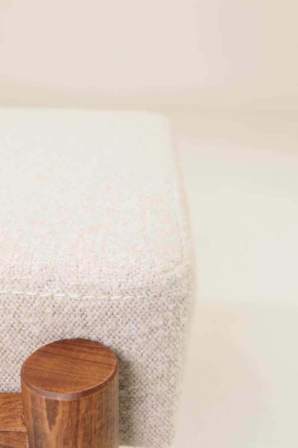 Set two footrest in vintage style, boucle upholstery, wooden pouffe