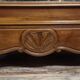 Armoire a glace de style Louis XV, en noyer sculpté