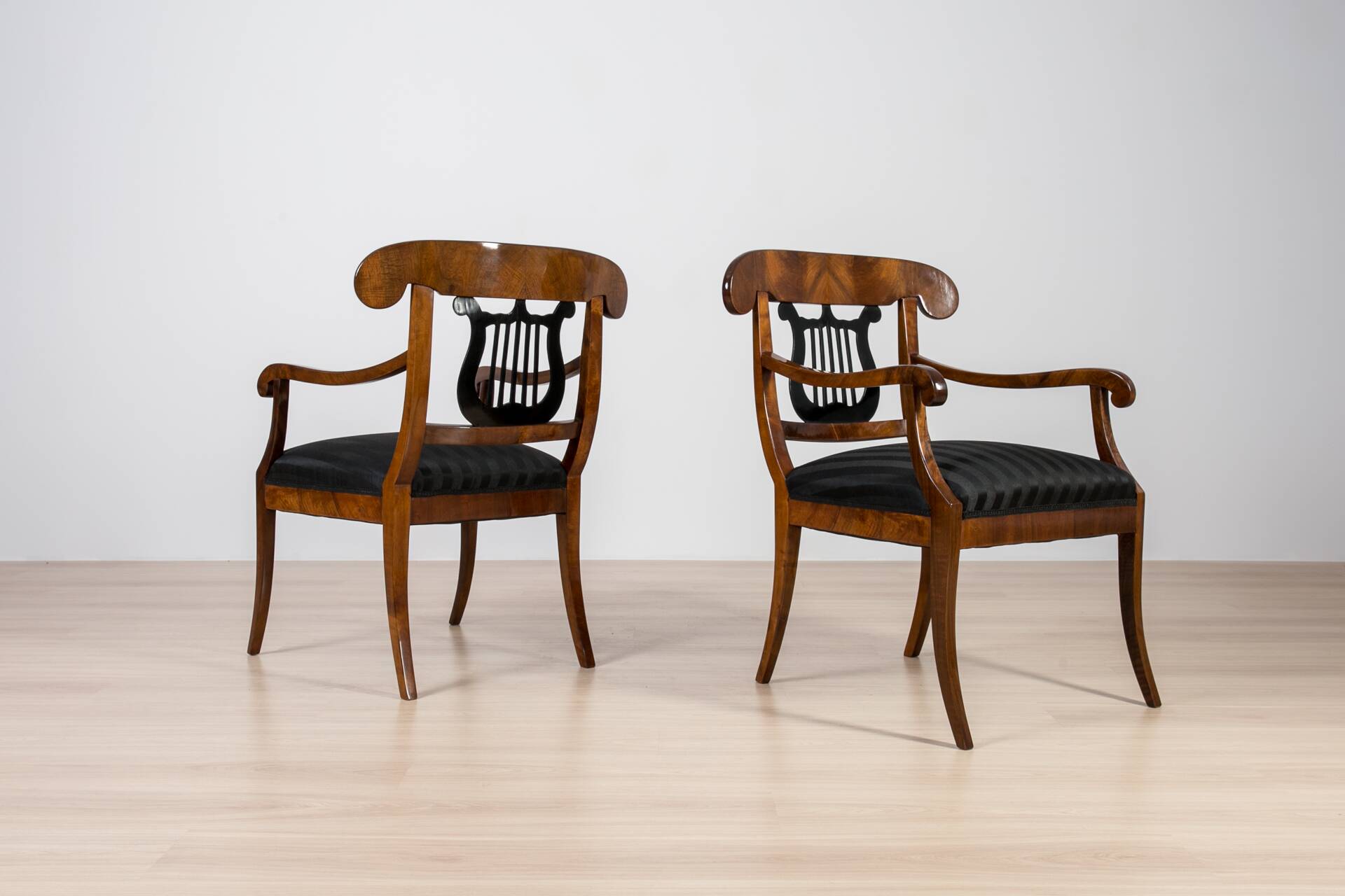Pair of Biedermeier Armchairs, Germany, 19th Century, Walnut, French Polish