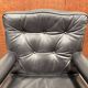Chaise de bureau Chesterfield noire classique anglaise