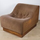 Vintage velvet armchair, 1970