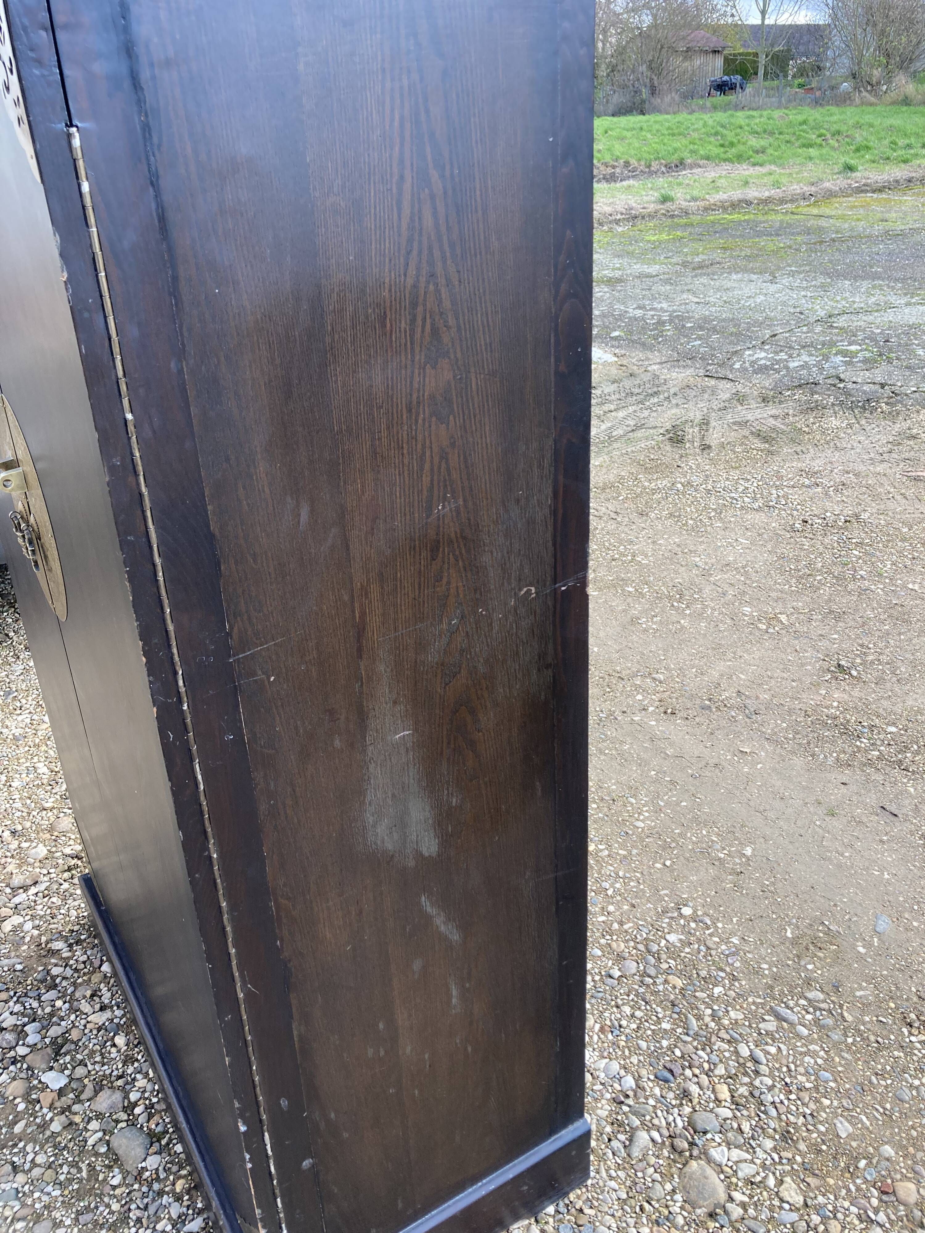 Chinese shoe furniture