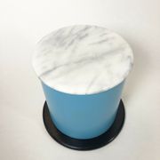 Table table of the 1980s in marble