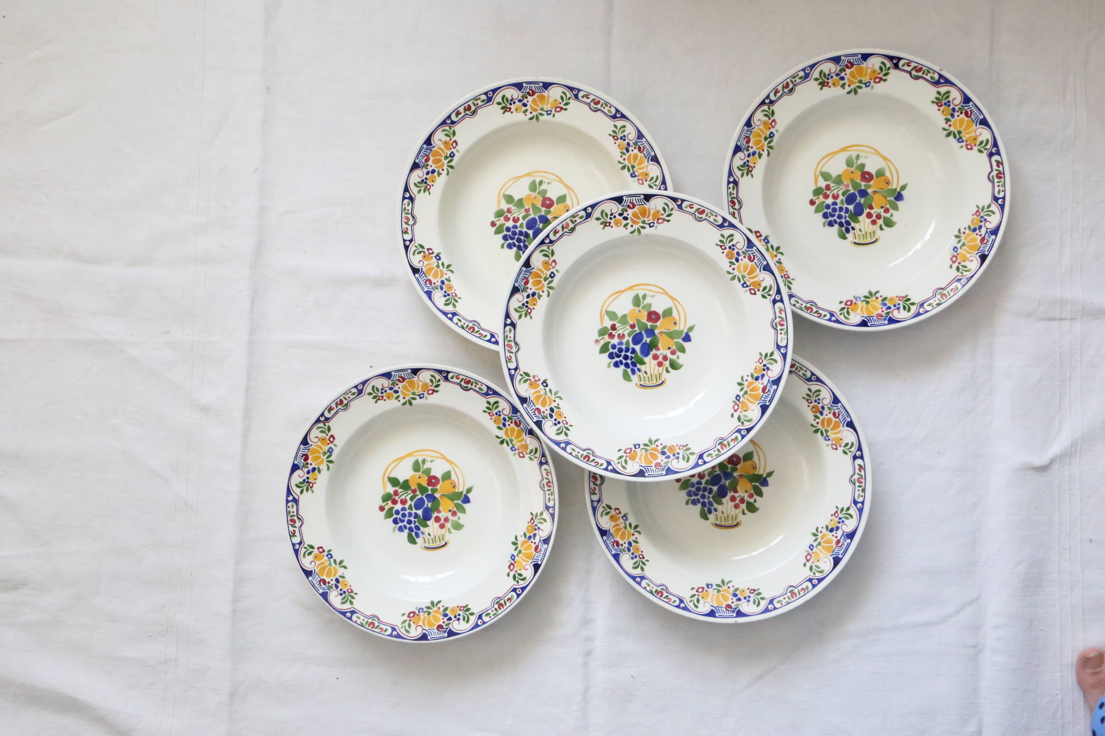 Set of 5 Boch soup plates, Fructidor service, vintage